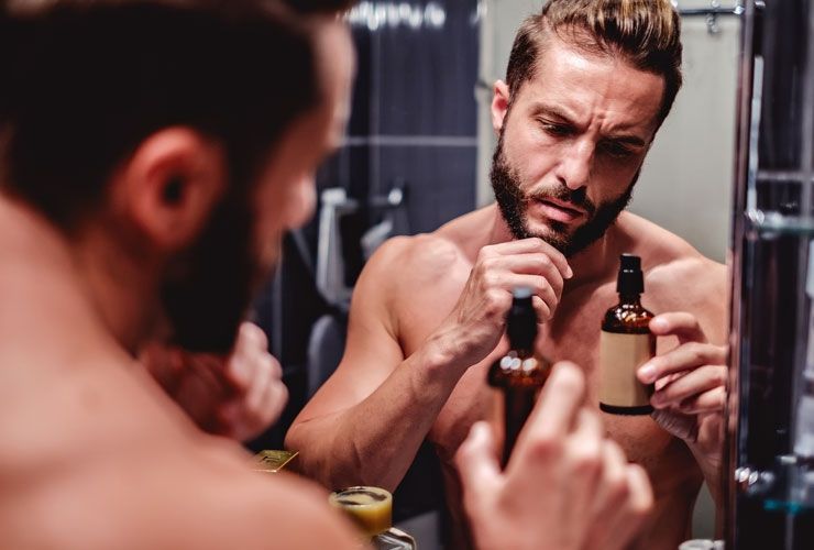 5 pleie tips for å vaske skjegget på riktig måte og få det til å se pent ut