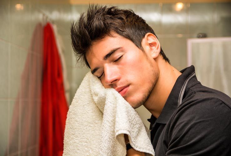 자르지 않고 수염을 면도하는 6 가지 쉬운 단계