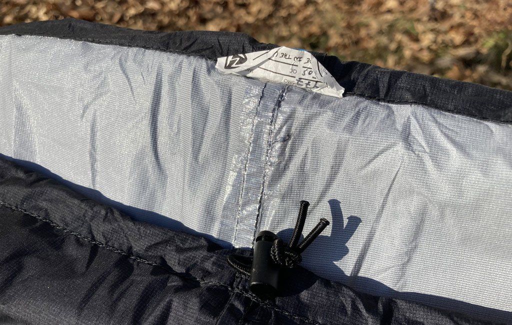 najboljše 3-slojne ultralahke dežne hlače