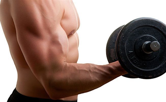 कितने रेप्स आपको मजबूत करने के लिए करना चाहिए और उसी समय में मांसपेशियों का निर्माण करना चाहिए