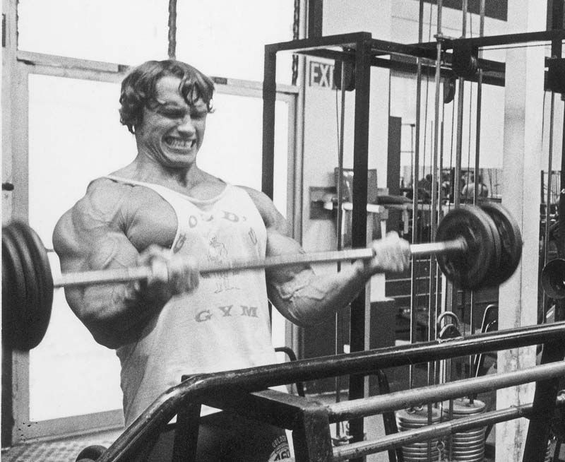 39 снимки от златната ера на бодибилдинга, които доказват, че нищо не бие мускулите на старата школа