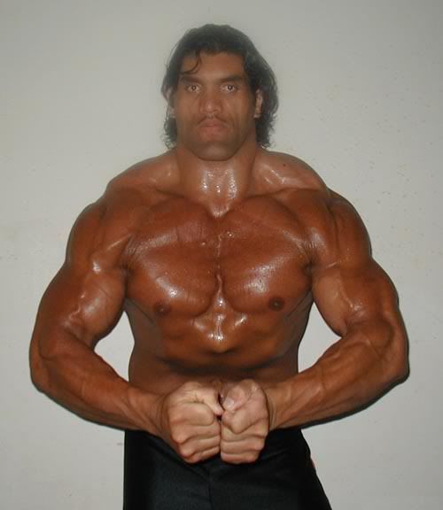 L'histoire du succès du `` bodybuilding passé '' de Khali est totalement inouï
