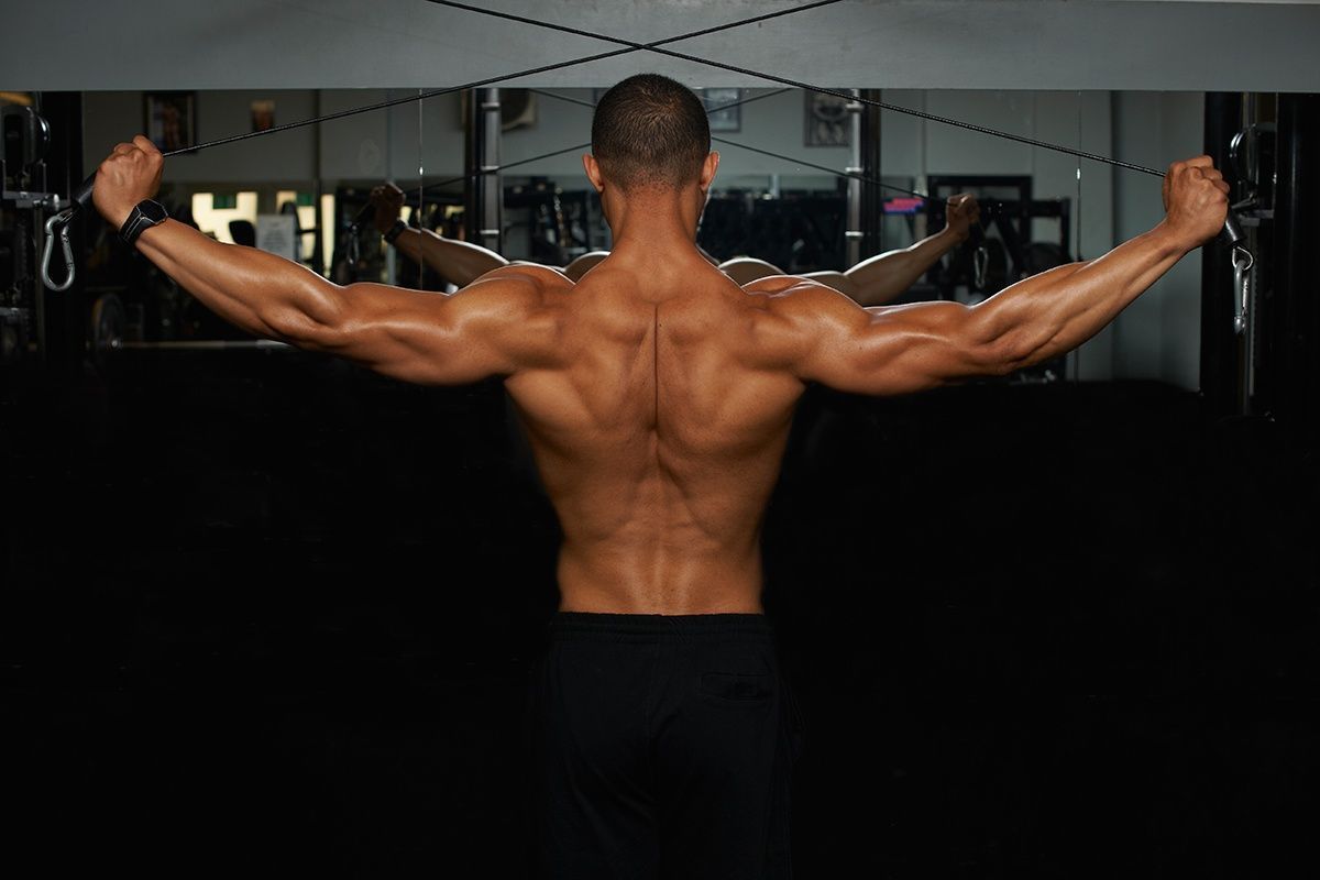 اجعل عضلات الدالية الخلفية هديرًا بهذه التمارين الخمسة
