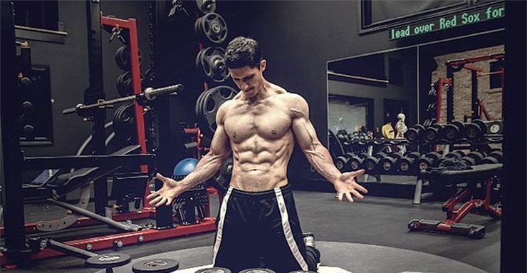 Aamir Khan está comenzando una nueva transformación corporal para su papel en 'Mahabharat' bajo Athlean X