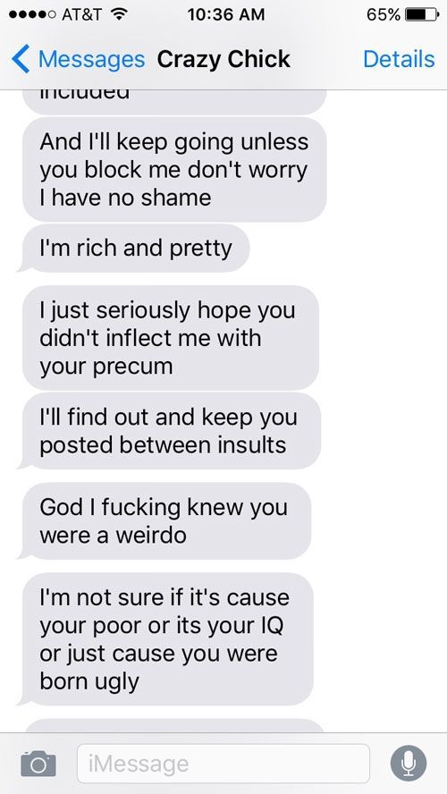 Crazy girl går på en sms-rant etter at eks nekter å sende en tekstmelding