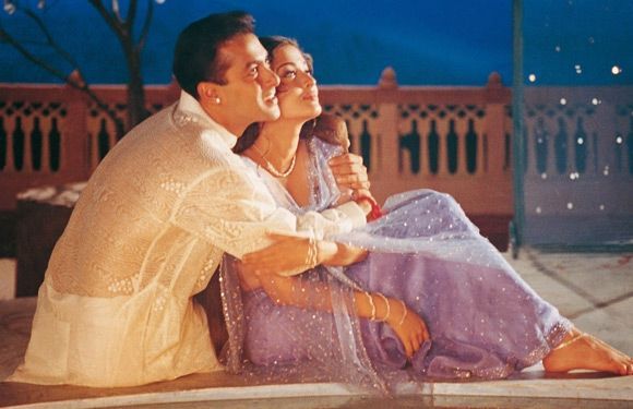 Rakastuskolmioita Bollywood-elokuvissa - Hum Dil De Chuke Sanam (1999)