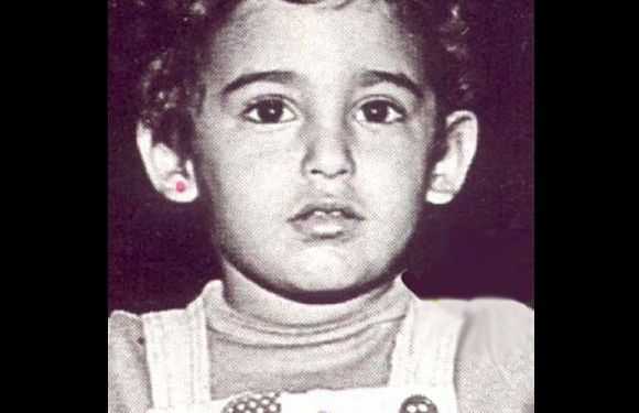 Fotografie z detstva Bollywoodu Celebs-Akshaye Khanna