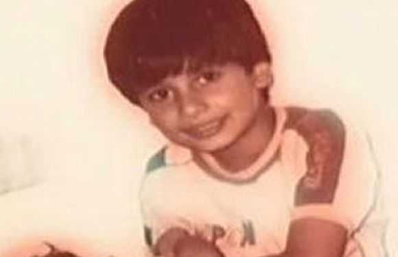 볼리우드 유명인 Shahid Kapoor의 어린 시절 사진