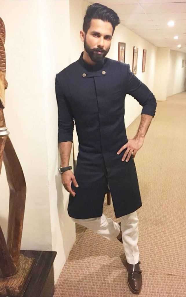 3 ok, amiért Shahid Kapoor ruhája a Sonam esküvői fogadásán divat volt a legjobb