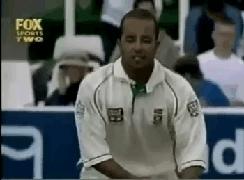 12 smieklīgākās boulinga spēles kriketā