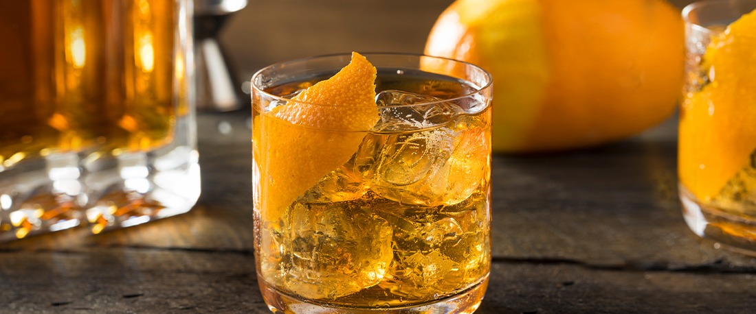 5 ruma kokteiļu receptes, kas visu auksto ziemu saglabās vienu siltu un padomu