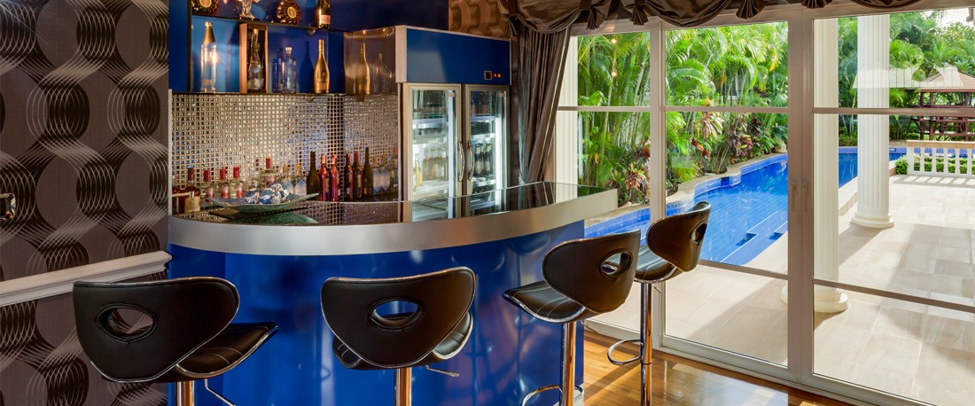 5 semplici passaggi per creare un bar a casa per uomini innamorati del 'Vatavaran' delle lounge