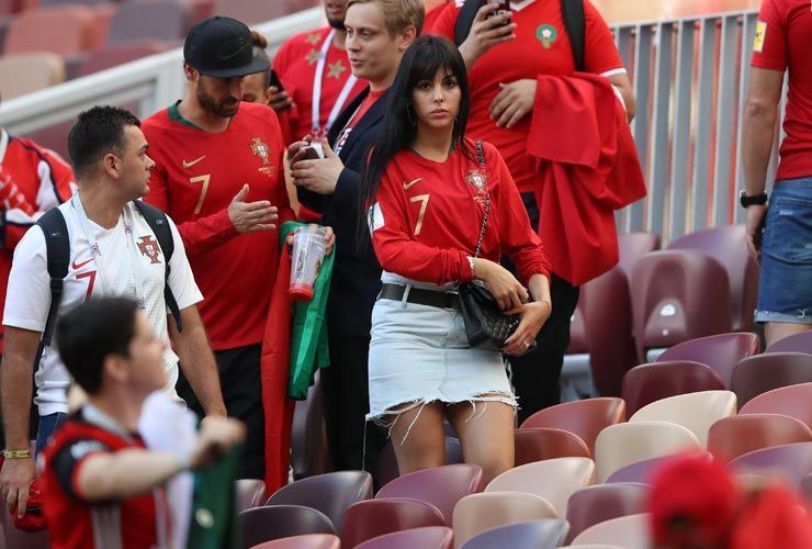 Подруга Криштиану Роналду Джорджина Родригес забила в соцсетях после ухода Португалии