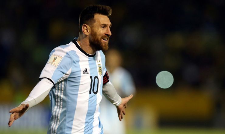 Lionels Mesi Mēms Pārspēj sociālos medijus pēc Spānijas 6-1 maršruta Argentīnā
