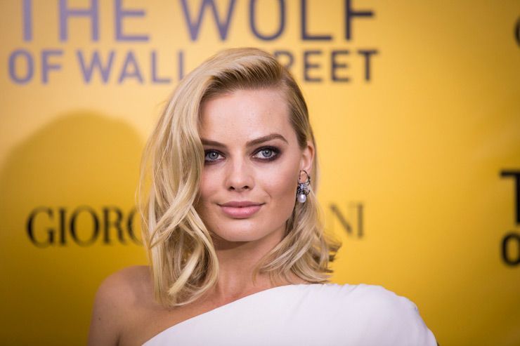 Margot Robbie valde att vara naken i den scenen 'The Wolf Of Wall Street' som gav oss våra knän