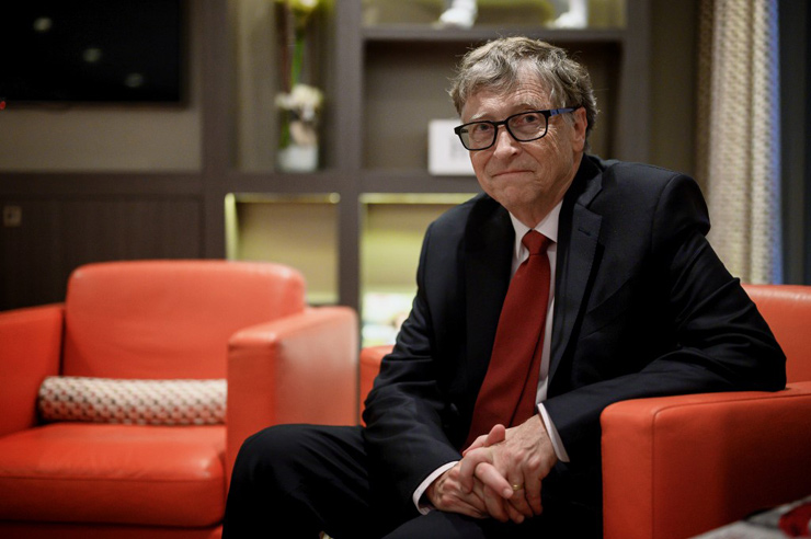 Билл Гейтс покупает виллу на пляже за 328 рупий, чтобы остаться на карантине, показывает «Шаук Бади Чиз Хай»