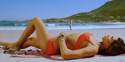 50 legforróbb bikini test a világon