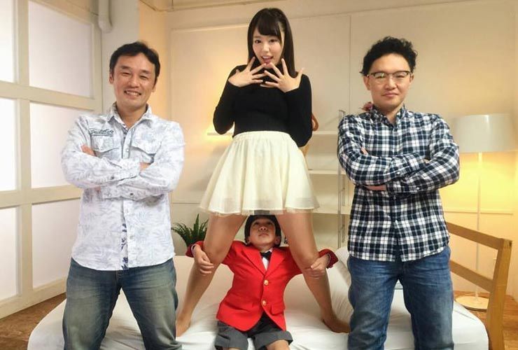 Kohey Nishi, Visoka japanska porno zvijezda duga 3 metra