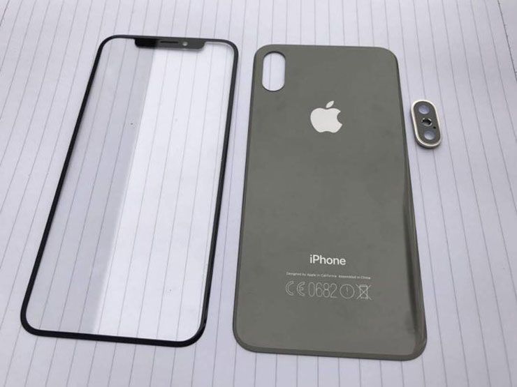 iPhone 8 Front- og bakpanel lekker
