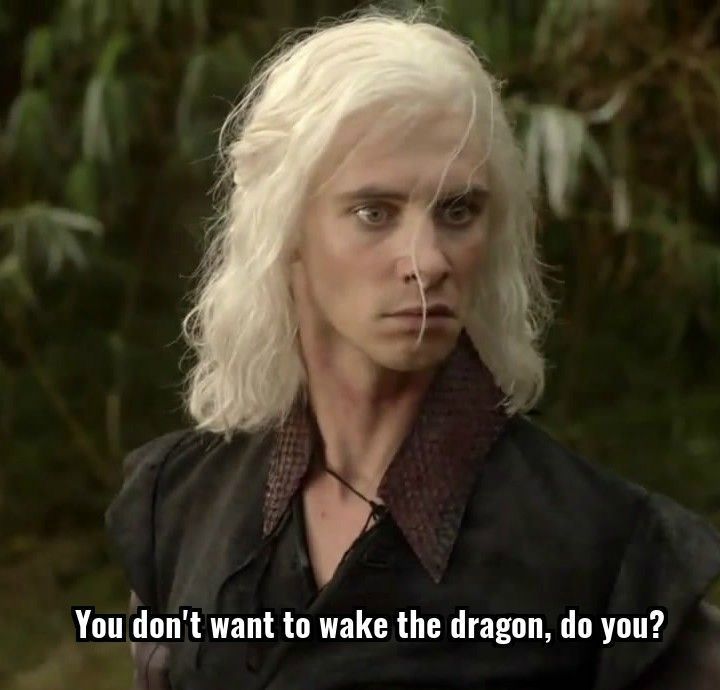 क्यों Daenerys Targaryen एक ड्रैगन खुद हो सकता है और एक में बदल सकता है