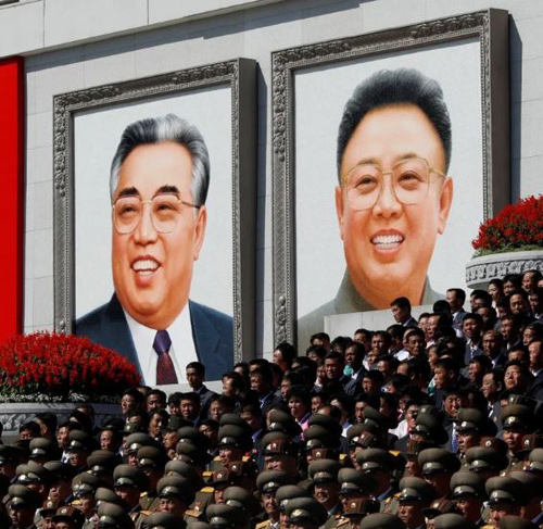 Kim Jong-un eltávolított portrék elhunytak lehetnek