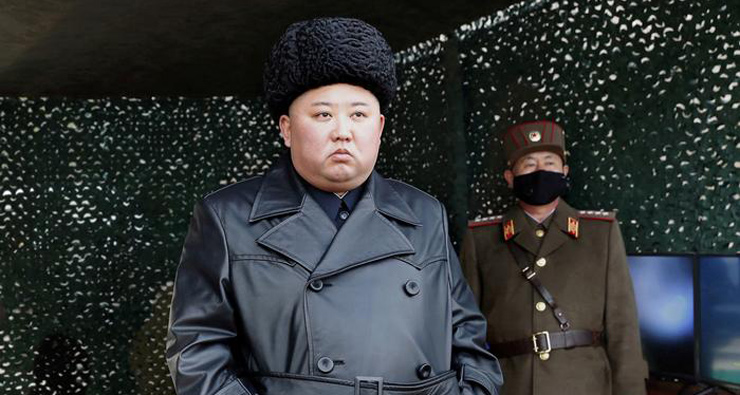 Skrivnostno odstranjevanje portretov v Severni Koreji kaže na to, da je Kim Jong-un morda mrtev
