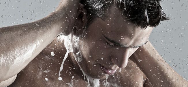 Beneficios de la ducha después del entrenamiento, mantenerse limpio y claro