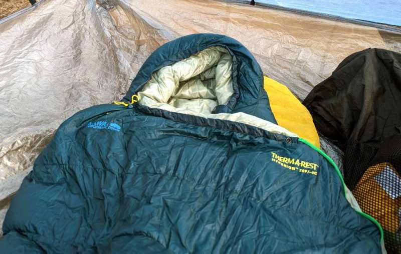   Therm-a-Rest hyperion 20f