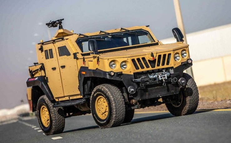 アナンドマヒンドラが軍事および防衛用の新しいSUVを発売