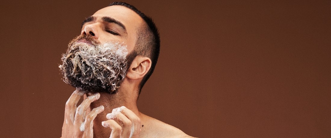 Hvordan myke skjegget ditt slik at det ikke alltid klør