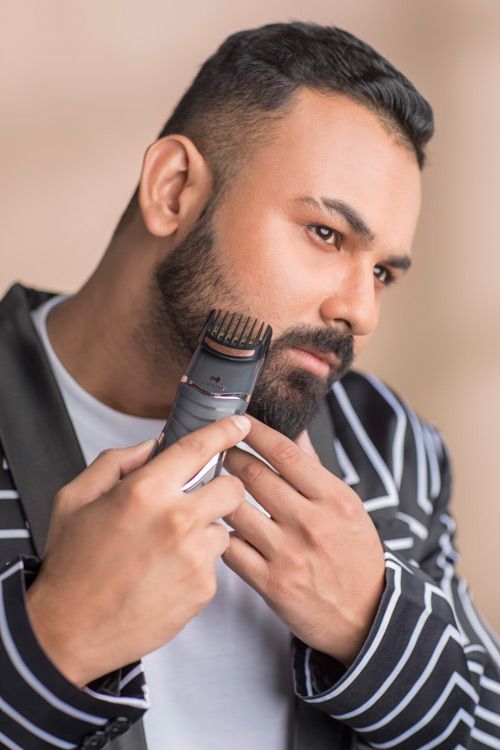 Könnyű módszerek a benőtt szakáll megakadályozására