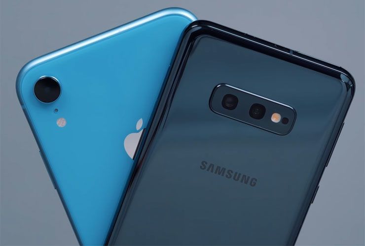 Samsung Galaxy S10e contre iPhone XR