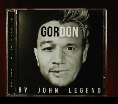 जॉन लीजेंड गॉर्डन रामसे के सर्वश्रेष्ठ अपमान गाते हैं