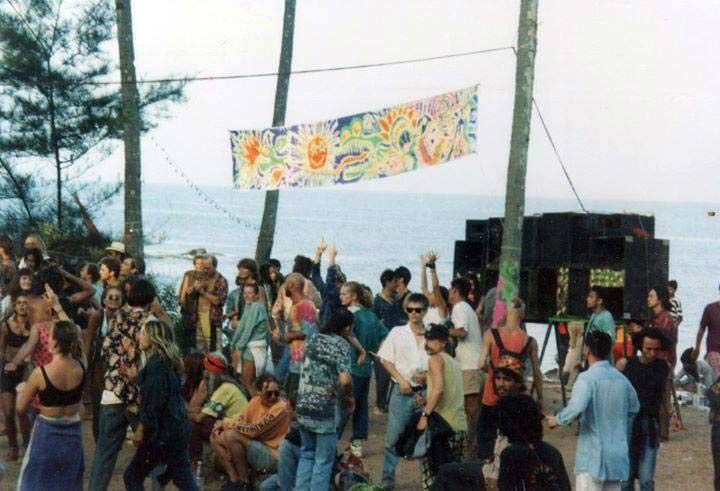 Goa fotogrāfijas no 80. un 90. gadiem, kad tā bija īsta hipiju paradīze