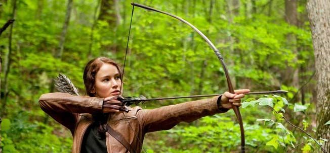 Hollywoods-Hottest-Archers-Jennifer-lawrence