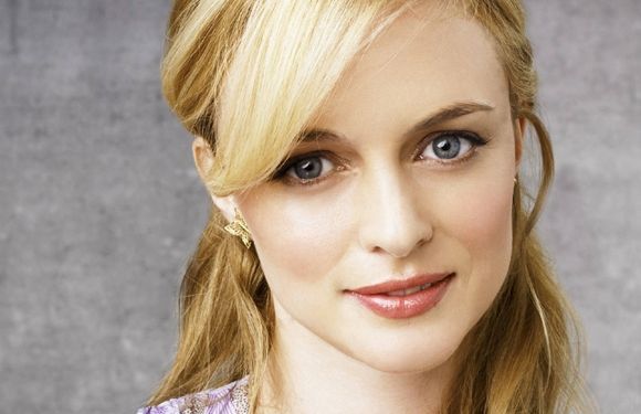 Top 10 des actrices hollywoodiennes jouant des blondes stupides - Top 10