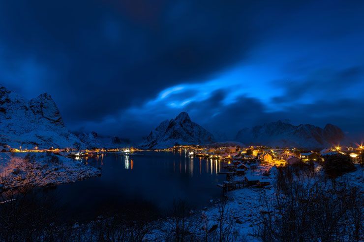 14 satriecošas Norvēģijas nakts debesu fotogrāfijas, kas pierāda, ka tā ir zeme, kurā dzimst fantāzijas