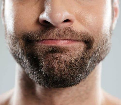 Brzi hakovi za popravljanje neravnomjernog rasta punije brade