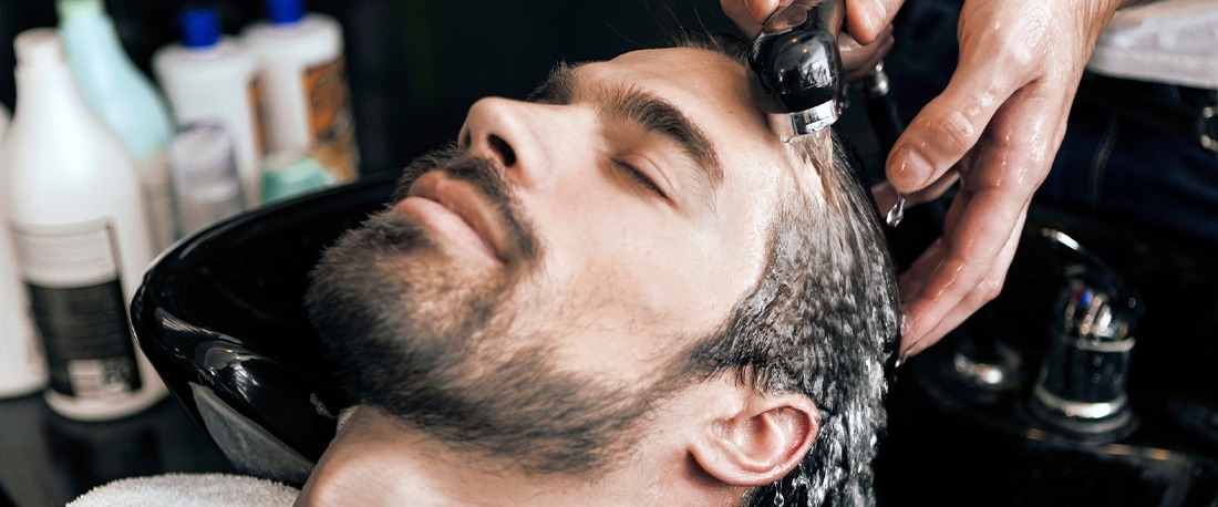 Cách dễ nhất và hiệu quả nhất để ngăn rụng tóc do nước cứng