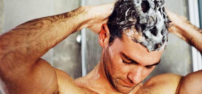 Hvordan menn skal sjampo hår