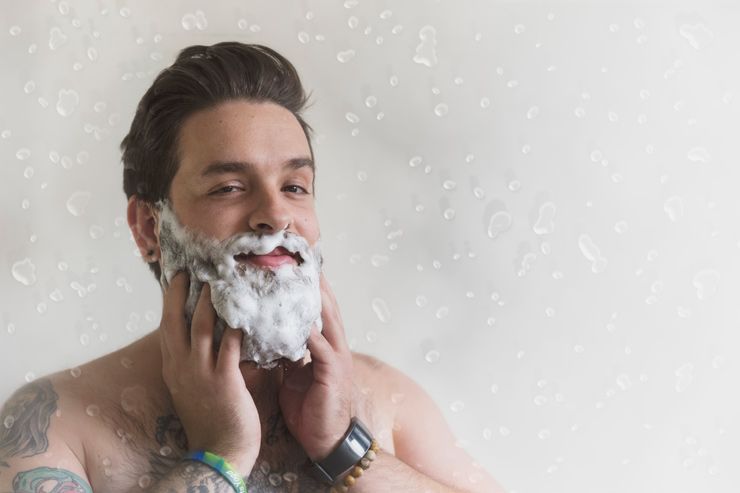 आसान तरीके आपकी पतली दाढ़ी को थिन एंड स्क्रैगली होने से रोकें